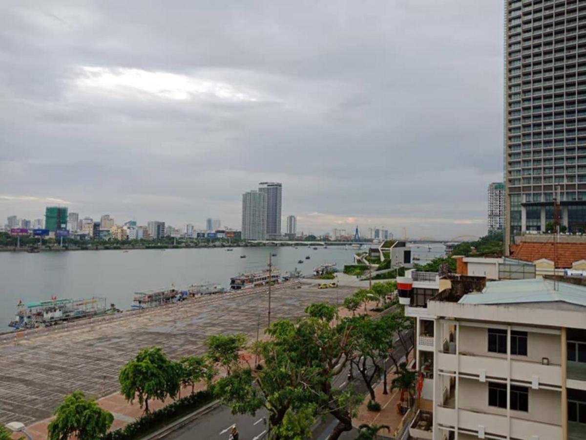KaKa Hotel Han River Da Nang Bagian luar foto